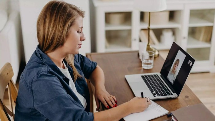 Online therapy for depression